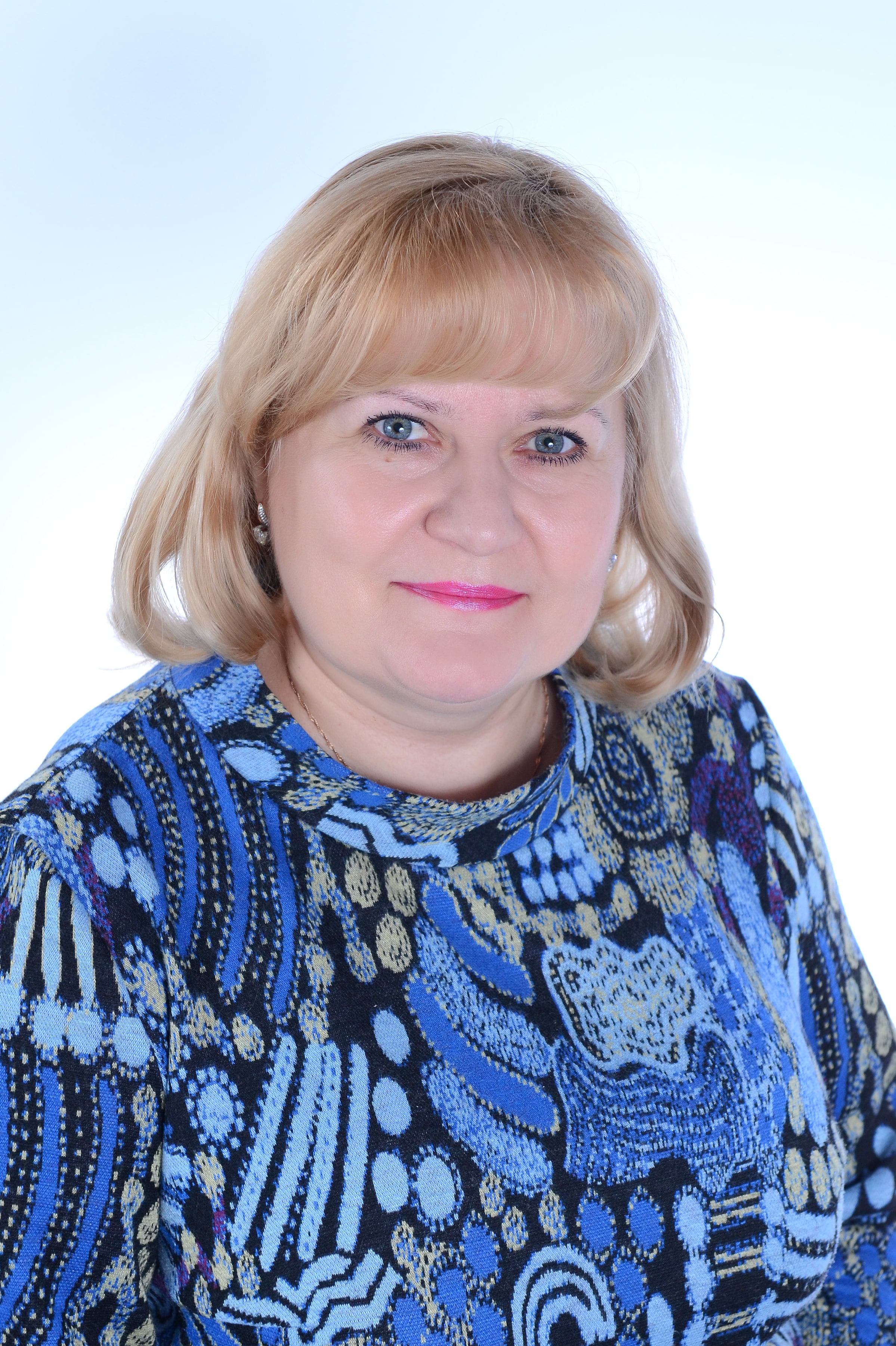 Гронь Елена Витальевна.